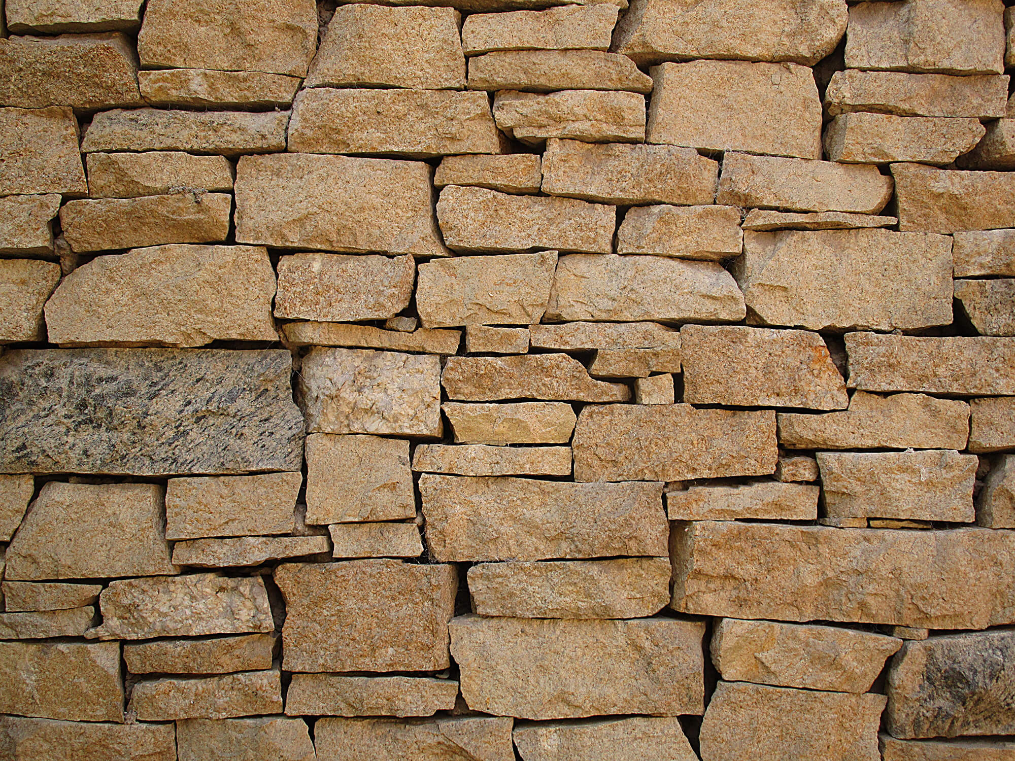 Trockenmauer